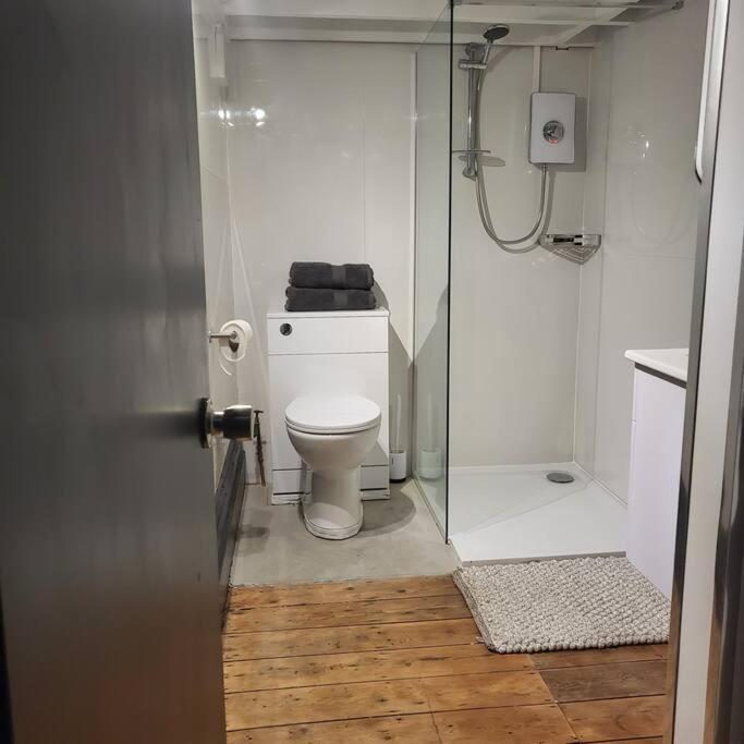 21 Mini Loft Apartment - Great Location - Comfy King Size Bed Brighton Kültér fotó